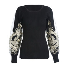 Factory OEM Service Embroidery Winter Lantern Long Sleeve Loose Woman Sweater